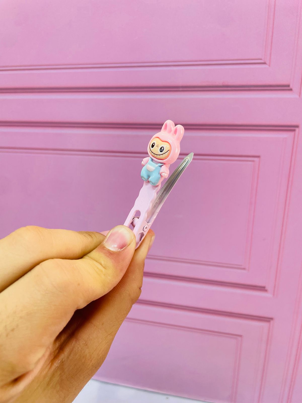 PINZA CABELLO LABUBU