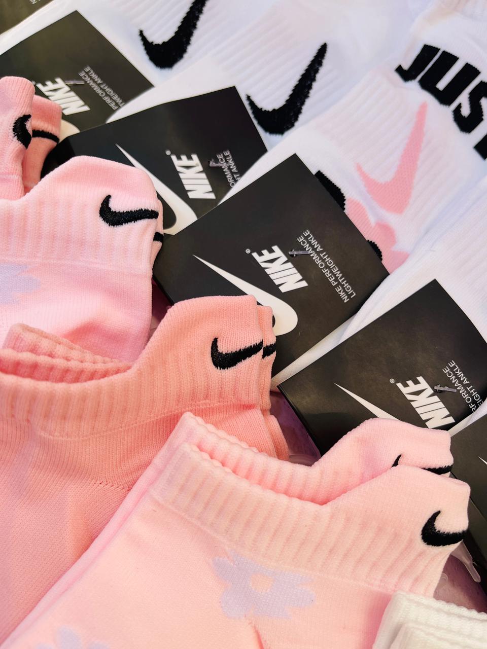 MEDIA CORTA NIKE