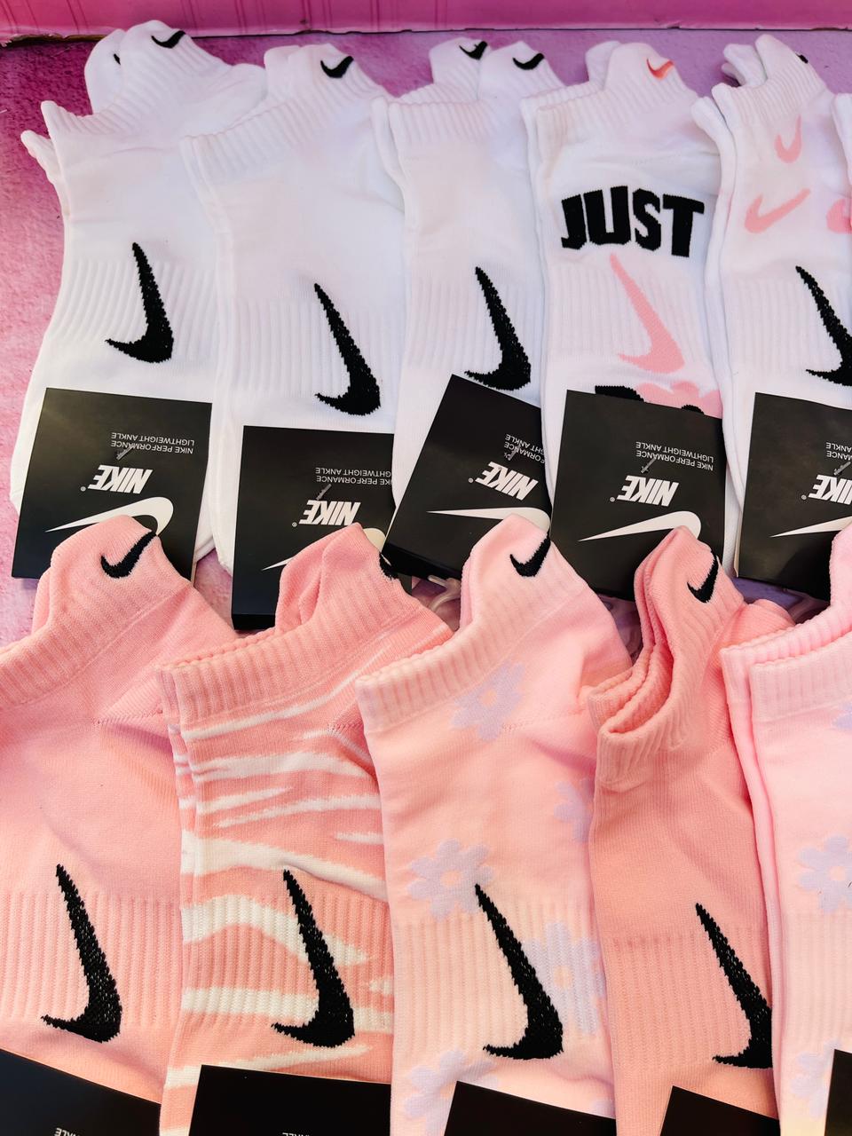 MEDIA CORTA NIKE