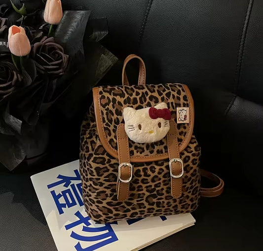 MOCHILA ANIMAL PRINT HELLO KITTY