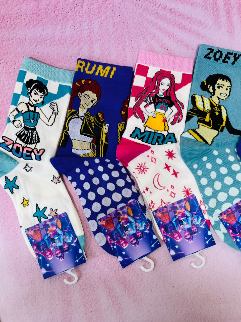 MEDIAS GERRERAS KPOP X12
